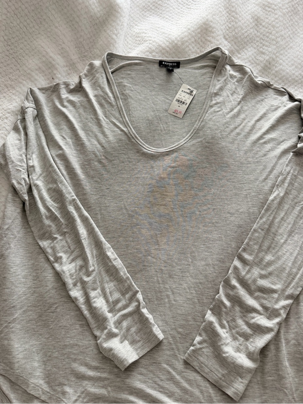 Express Light Gray Long Sleeve Scoop Neck Tee